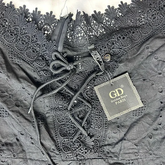 BLACK Thick lace boho off the shoulder, big sleeves mini dress - Picture 5 of 8